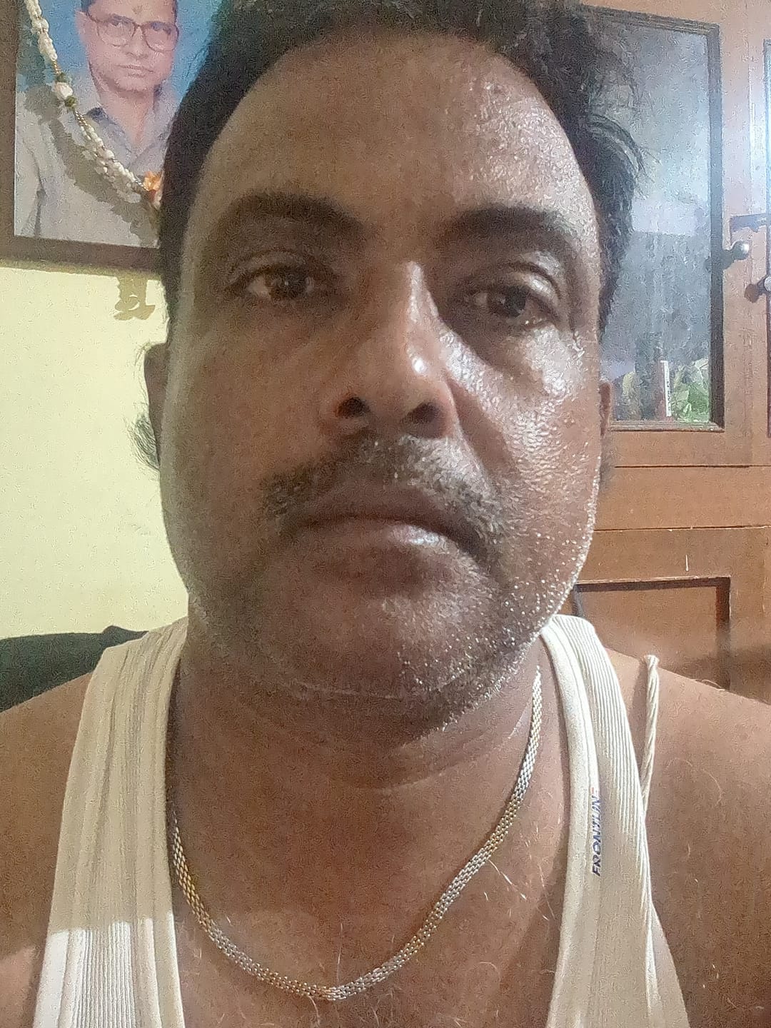 Customer photo review of Silver-Gold Dual Chain for Men