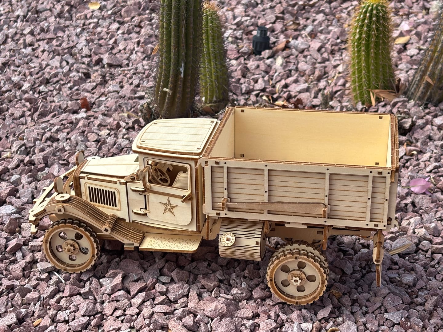 Customer photo review of Rokrgeek 994 Forklift 3D Wooden Puzzle