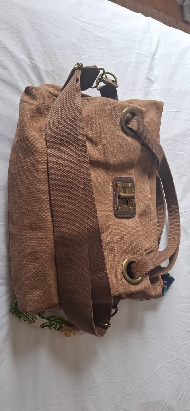 Customer photo review of PONT-DES-ARTS (MEDIUM)