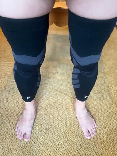 Customer photo review of Compression Sleeves V2 for Knees and Legs