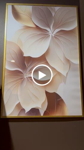 Customer video review of EMBER BLOOMS - XL+