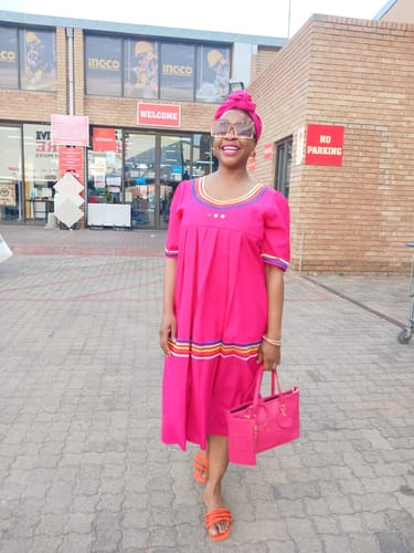 Customer photo review of The Era Pink Mini Tote Bag