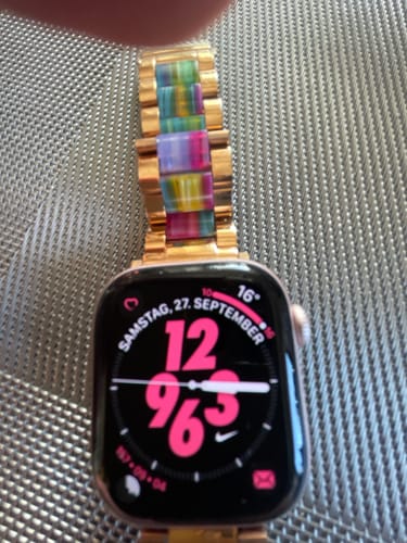 Customer photo review of Apple Watch Metallarmband "Gaia"