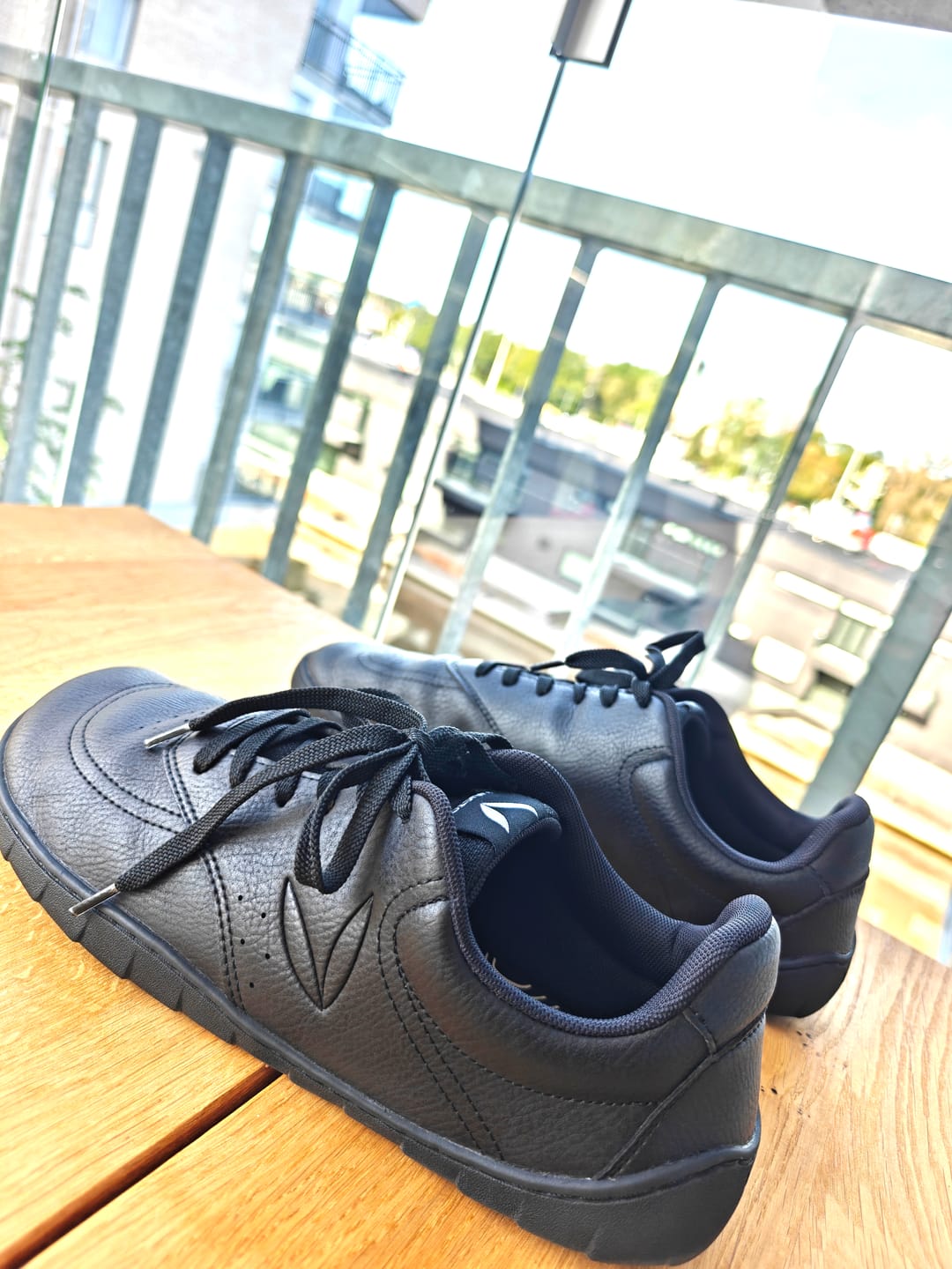 Customer photo review of Vaistoa Katu 2 -paljasjalkasneakerit