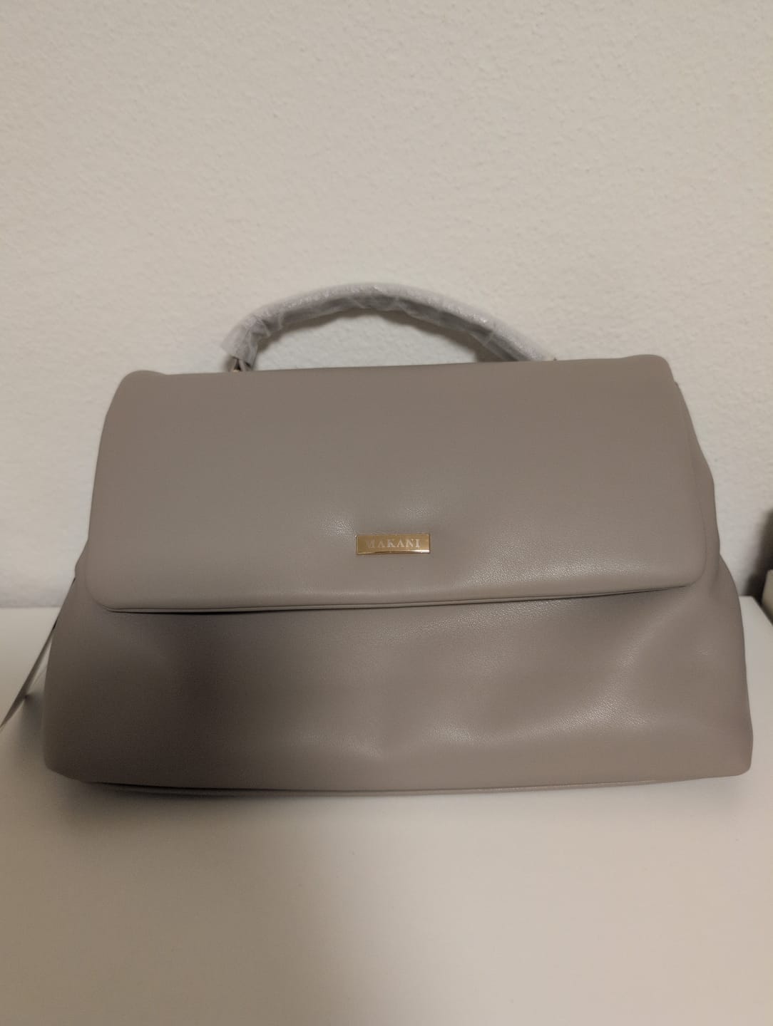 Customer photo review of LEILANI - TAUPE