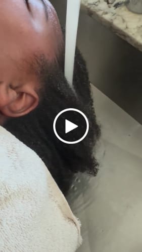 Customer video review of Batana Moisturize & Detangle Moisture Bundle - (2 Sizes)