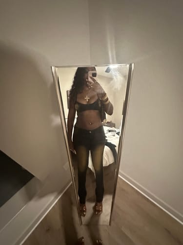 Customer photo review of Low Rise Denim (Black)