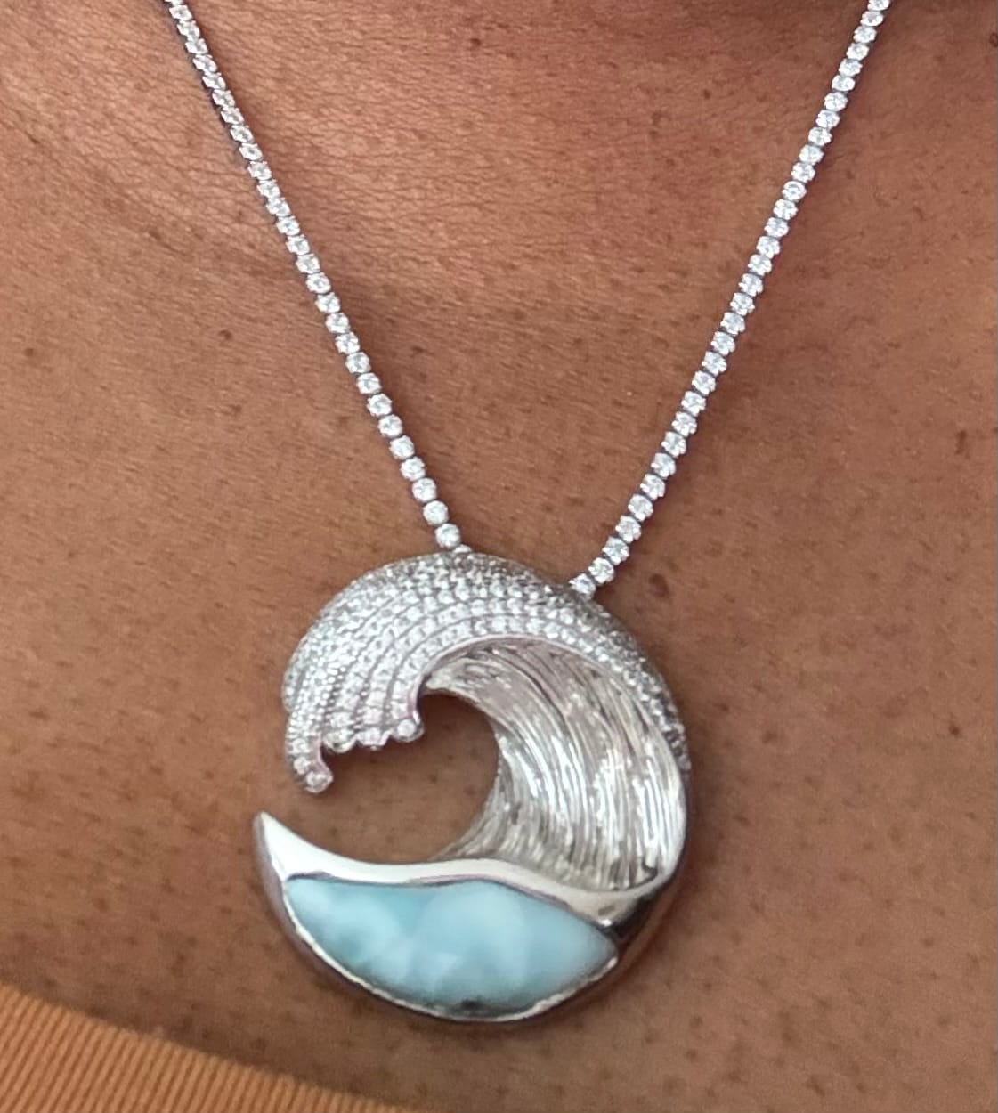 Customer photo review of Micro Tennis Chain - White Gold
