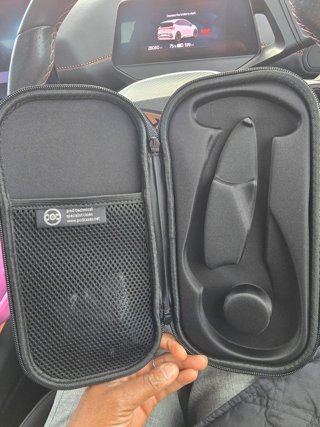 Customer photo review of Pod Technical Classicpod Micro Stethoscope Case for Littmann Classic Stethoscopes - Burgundy