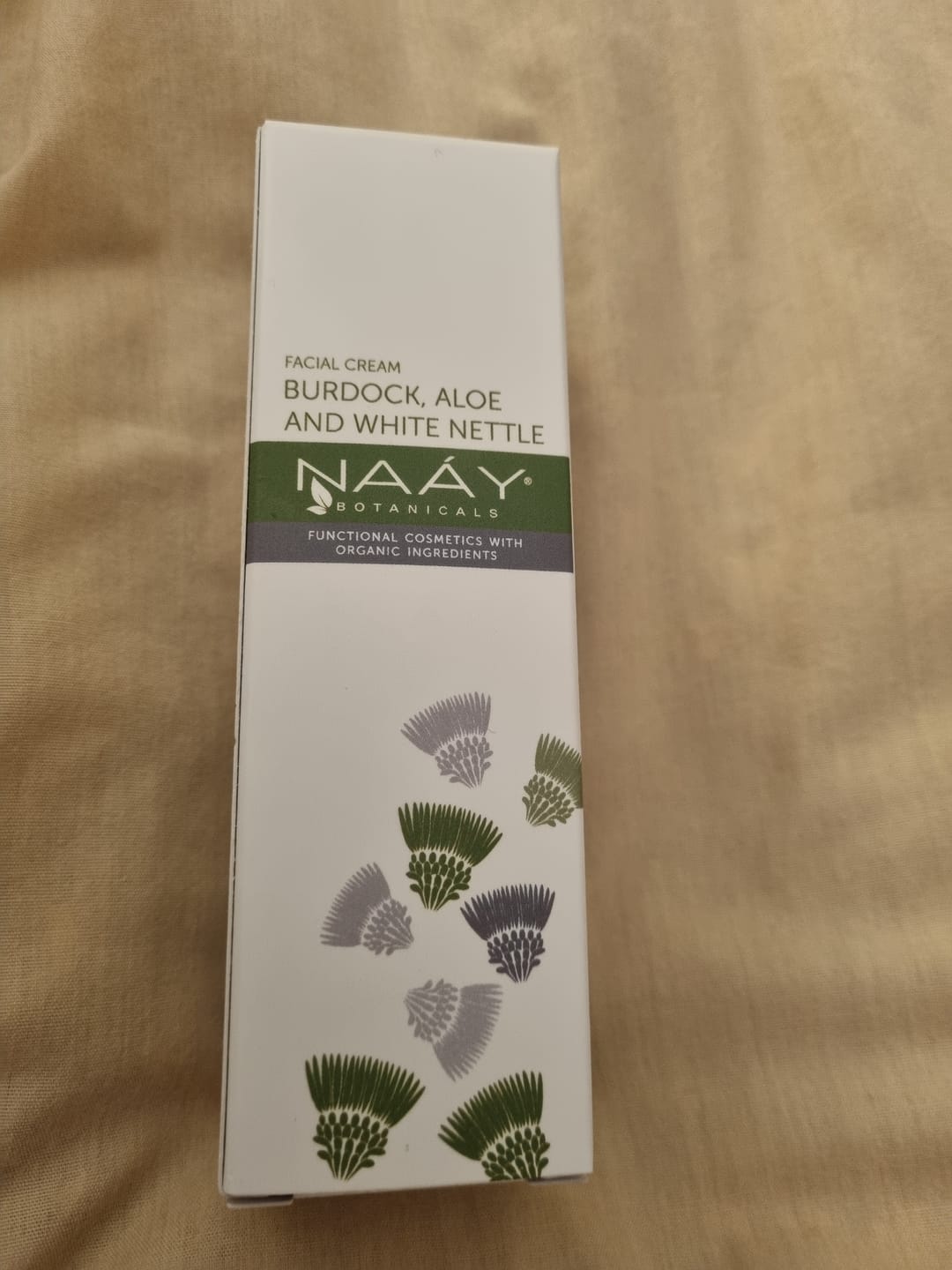 Customer photo review of Crema facial de Bardana para piel grasa