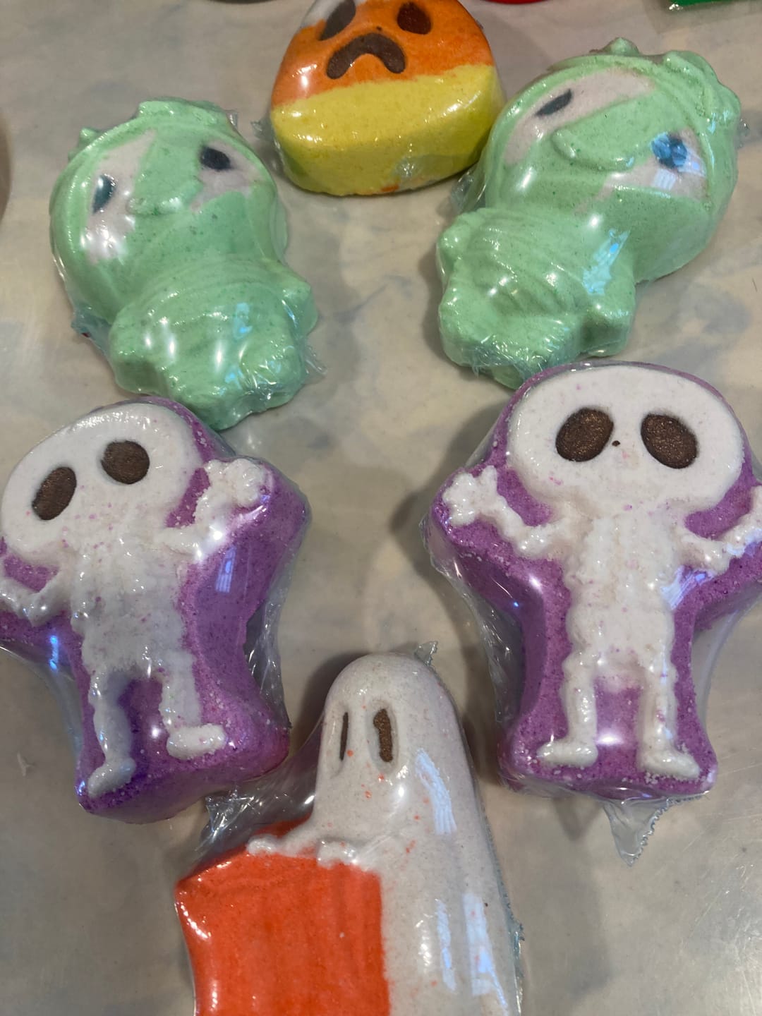 Customer photo review of 🧟 Bitten Candy Corn Kids Bath Bomb with Zombie Toy Surprise Inside!