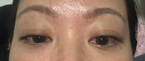Customer photo review of Day Look 1Day Brown (5pcs) Daily ( Buy 1 Get 1 Free ) Colored Contacts