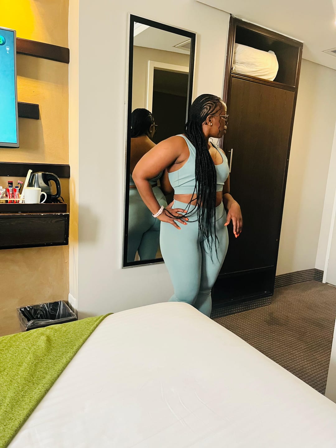 Customer photo review of Adjustable Bra & Tummy Control Shorts Seamless Green Gym Set