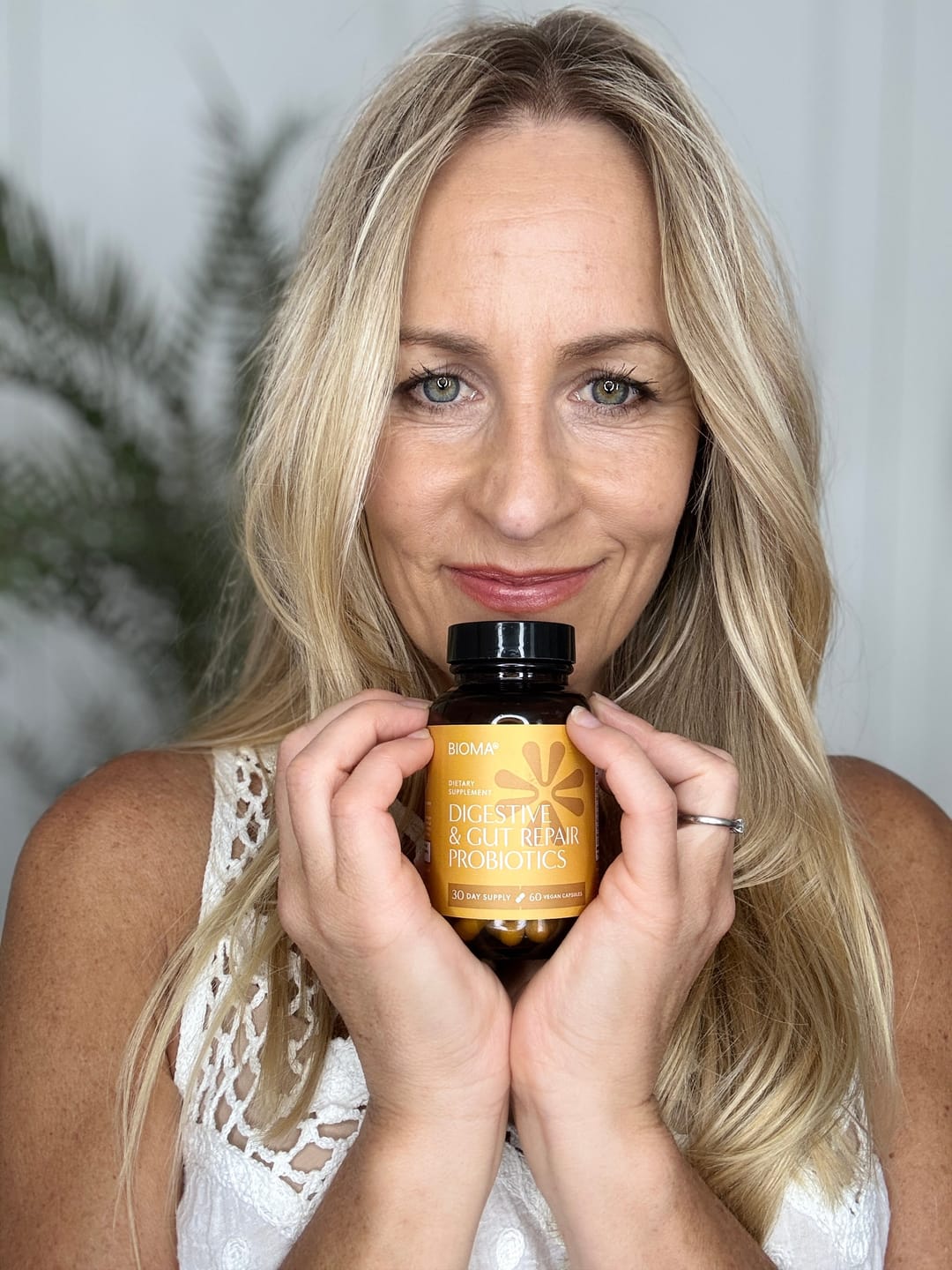 Customer photo review of Bioma Digestive & Gut Repair Probiotics