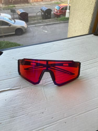 Zákaznická recenze s fotkou produktu HyperX