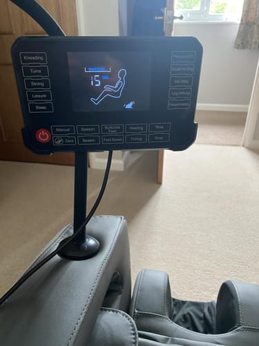 Customer photo review of GravityNest™ Elite – Full Body Zero Gravity Massage Chair