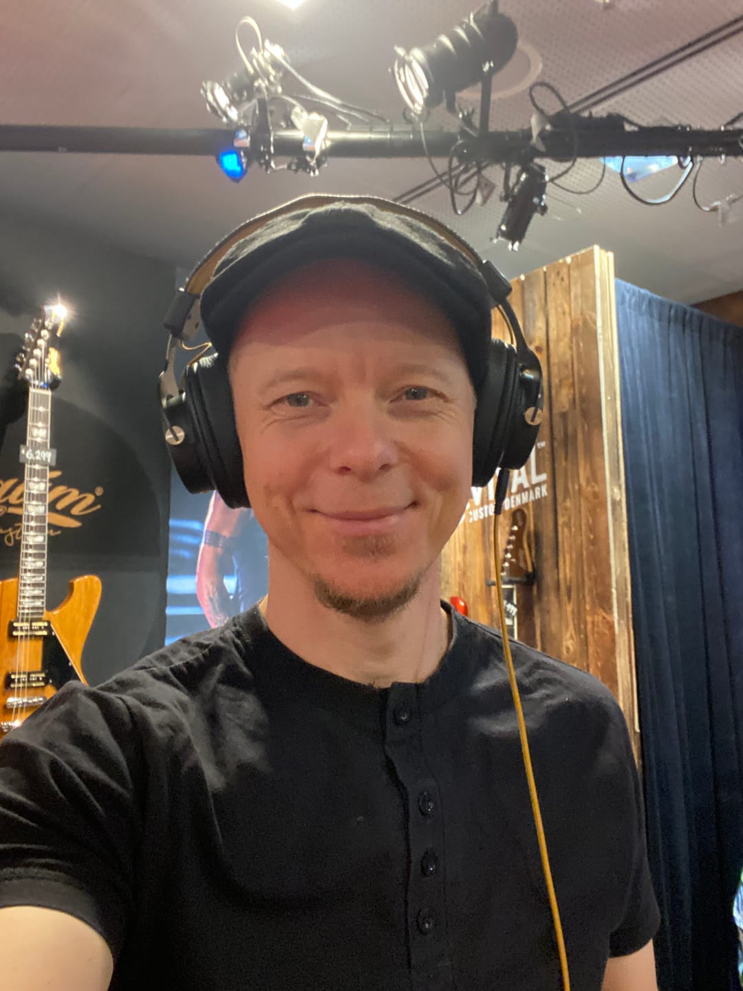 Customer photo review of ellipse studio headphones