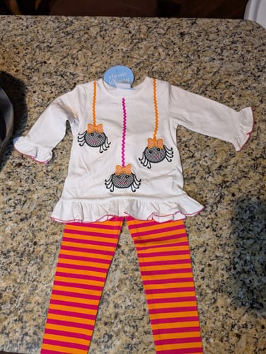 Customer photo review of Itsy Bitsy Spider Stripe Milly Legging Set