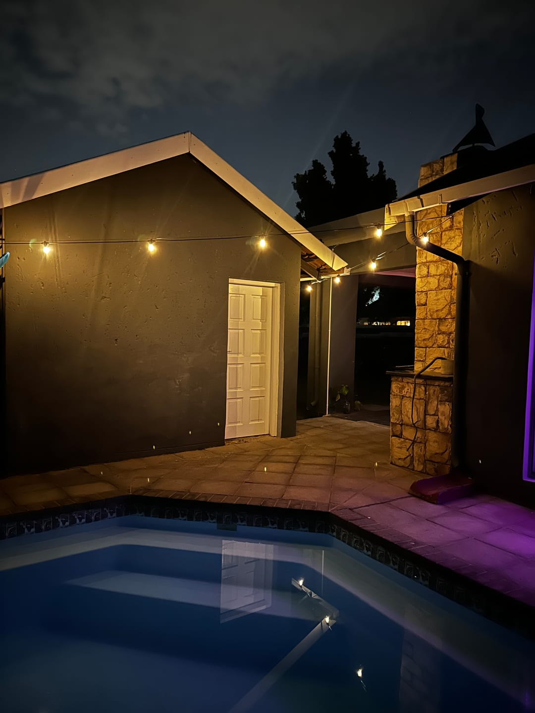Customer photo review of Lumeo Pro BrightBuddy Keychain Light (FREE GIFT)