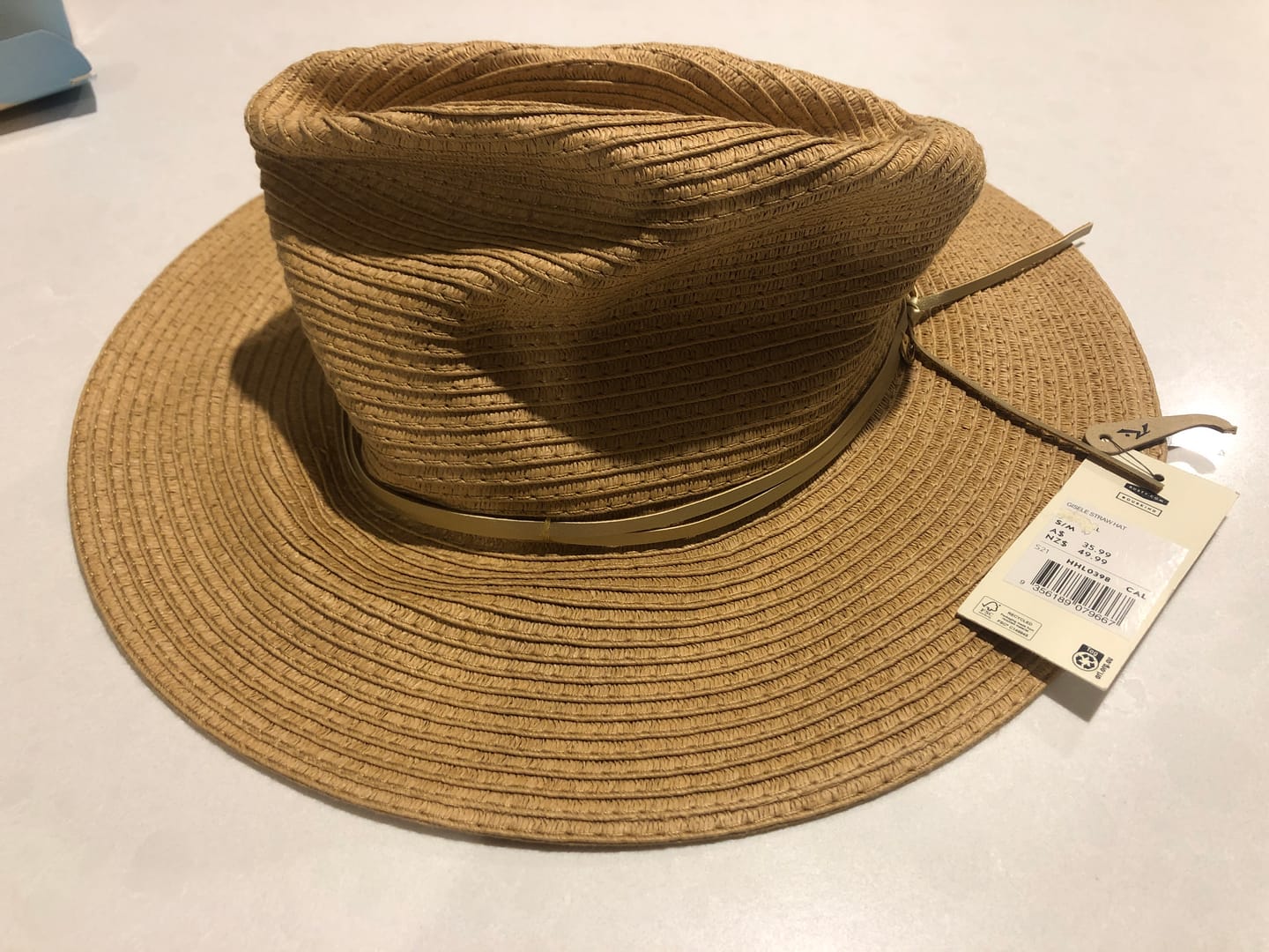 Customer photo review of GISELE STRAW