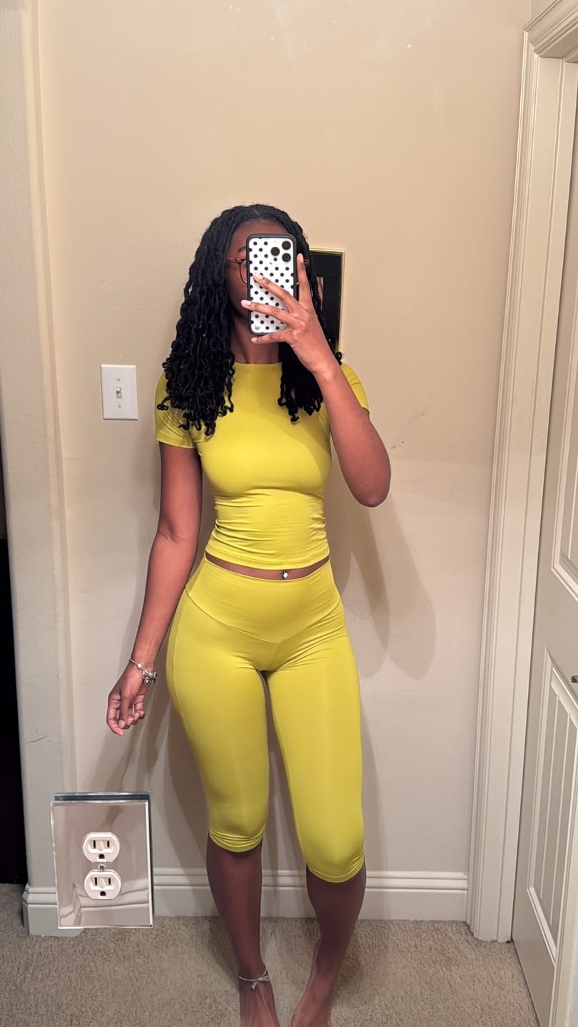 Customer photo review of SMOOTH CAPRI