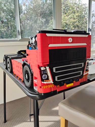Customer photo review of Remote Controlled Truck with Trailer 8006pcs