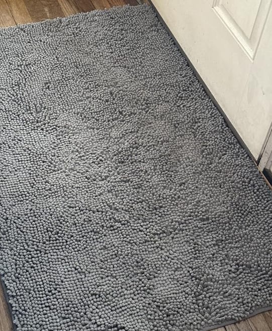 Customer photo review of CleanPaw - Nooit meer last van vieze pootafdrukken in huis!
