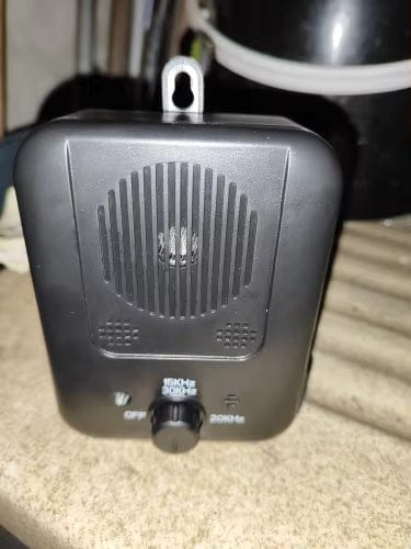 Customer photo review of Barkbuddy Anti-Blaf Apparaat