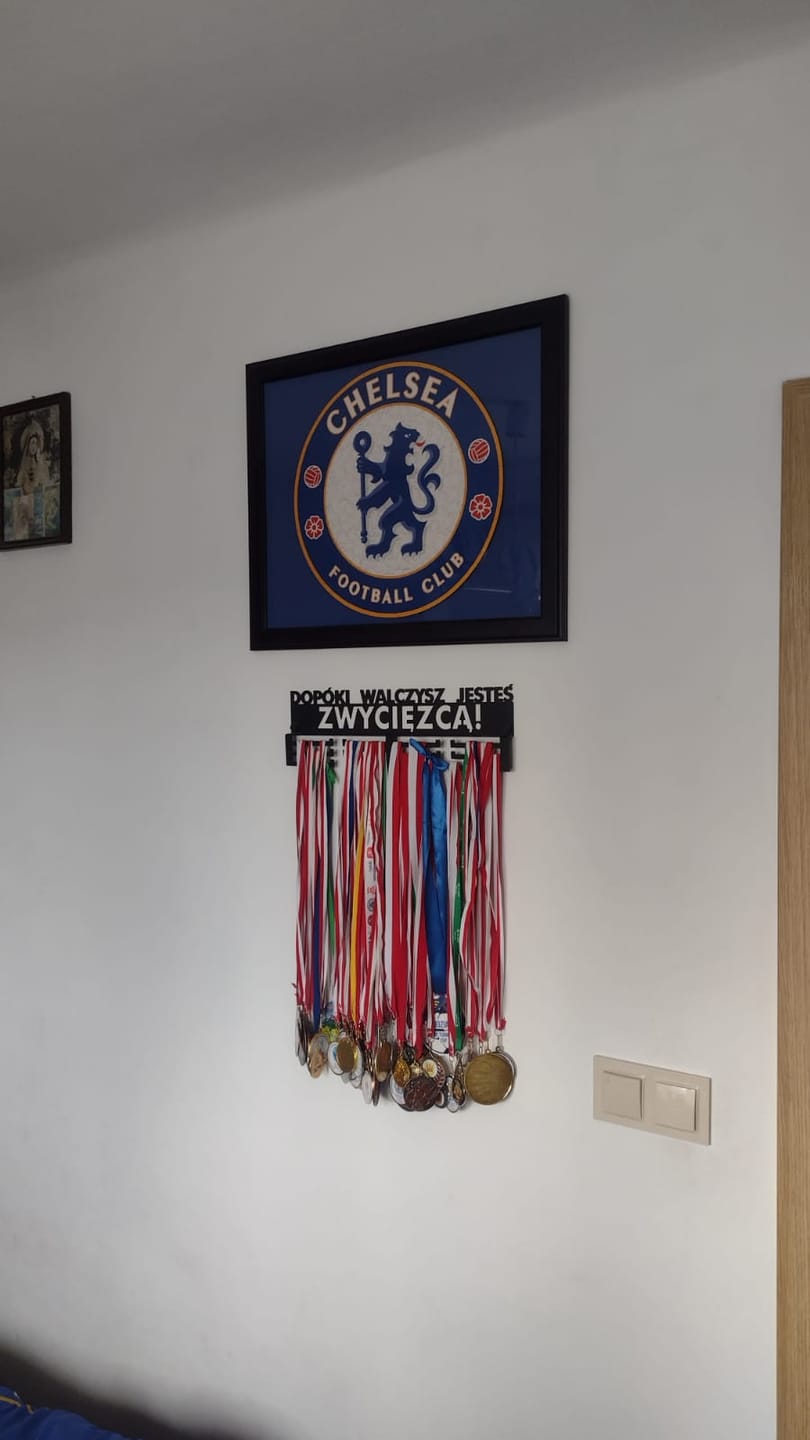 Customer photo review of Chelsea FC® Logo - Wooden Puzzle