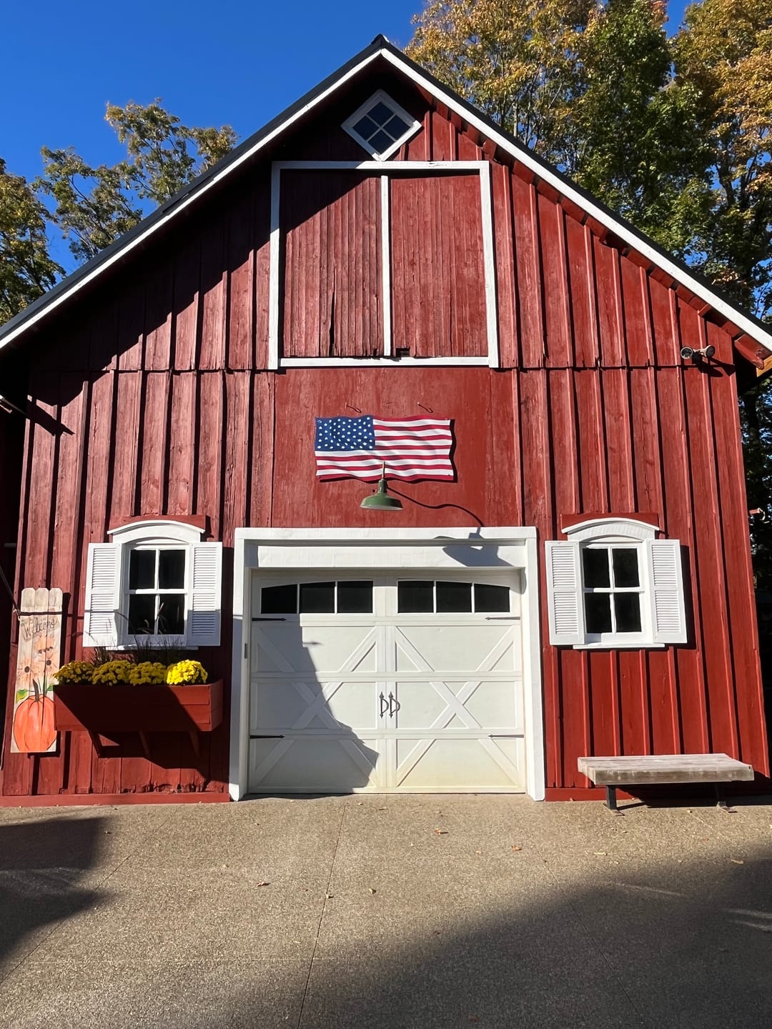 Customer photo review of Large Metal American Flag Waving