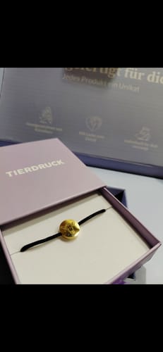 Jaqueline S. review of Freundschaftsband image 1 out of 3