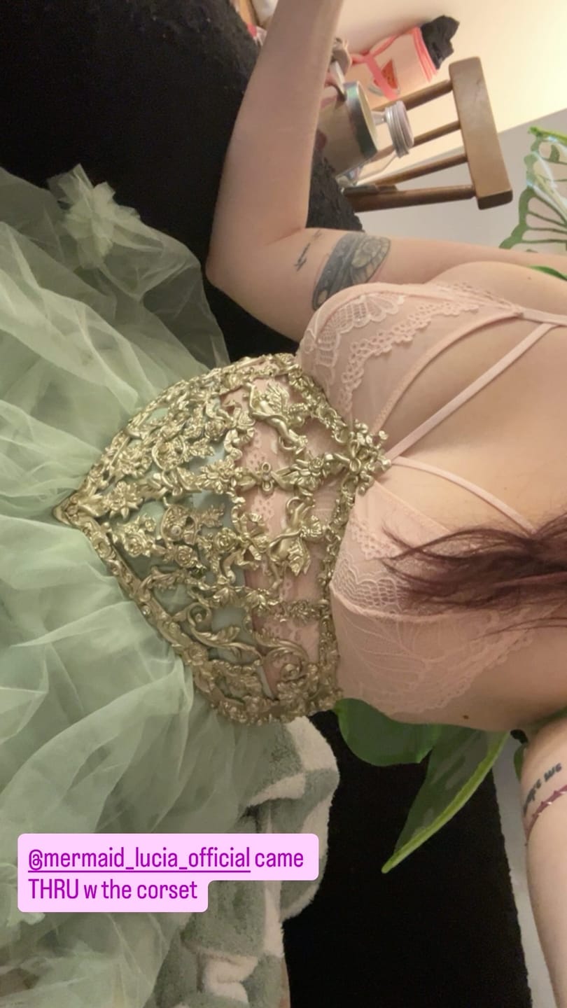 Customer photo review of Baroque Waistband Gold Resin Mermaid Corset Bra Top Cosplay Costume Patent-Protected