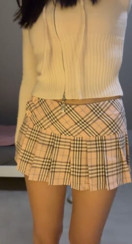 Customer photo review of Girly Plaid Pleated Mini Skirt (Pink)
