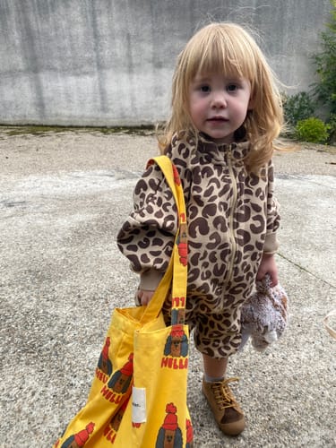 Anais C. review of FREE `HELLO DOG` TOTE BAG image 1 out of 1