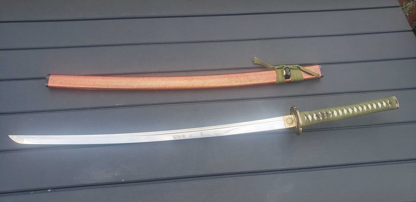 Customer photo review of The Fukyo Katana Spring Steel Double Bohi Razor Sharp