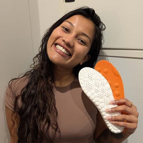 Angela S. review of Foamr® - Massage Einlegesohlen image 1 out of 1