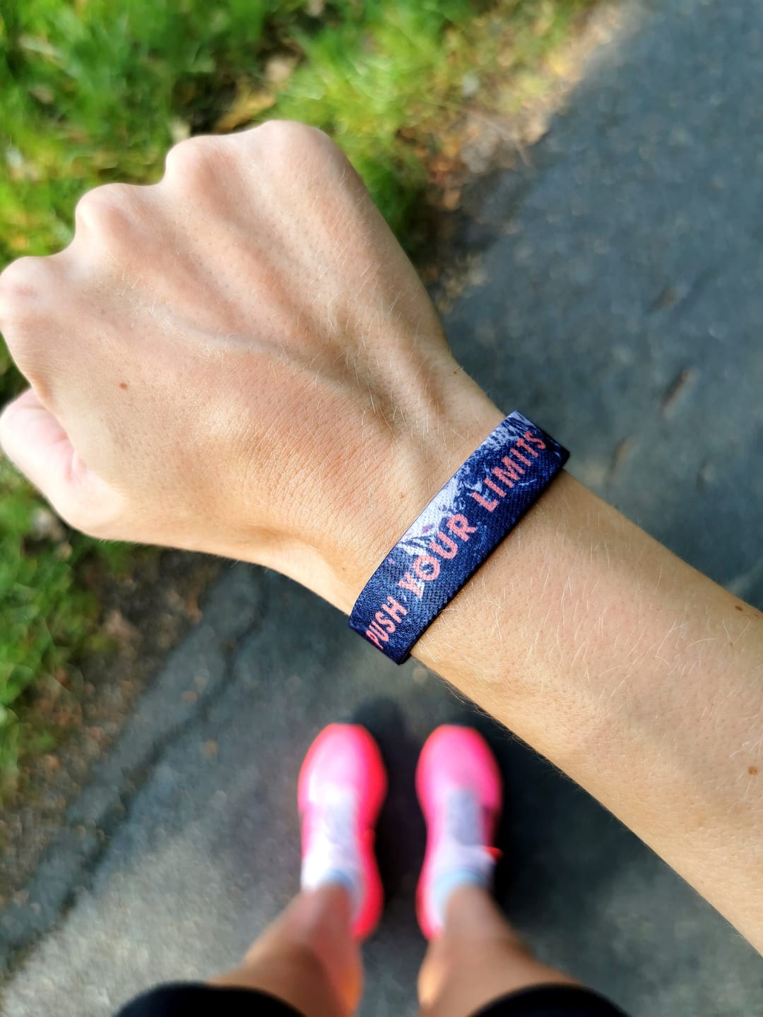 Customer photo review of Push Your Limits - Elastisches Armband