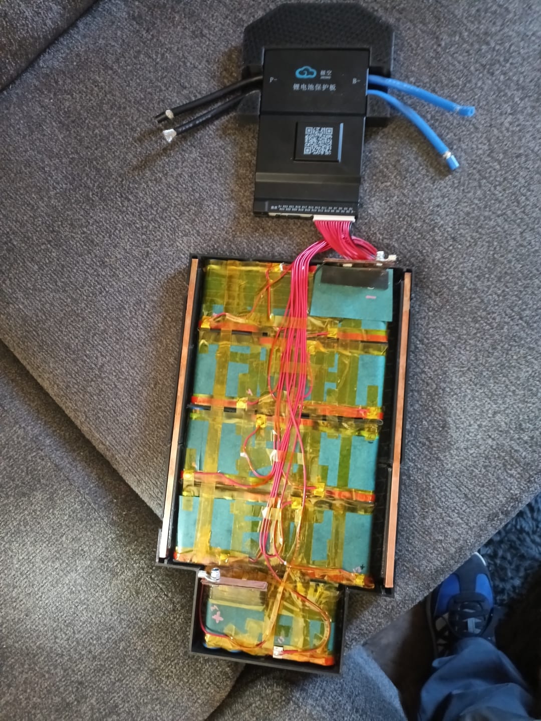 Customer photo review of Samsung 25R 18650 2500mAh 20A Battery