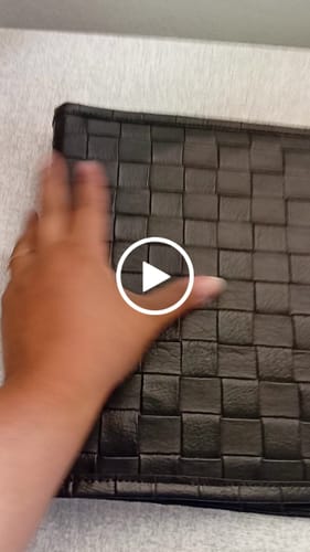 Customer video review of BOTTEGA LUXO 1.5 FUNDO MANTA COR PRETO