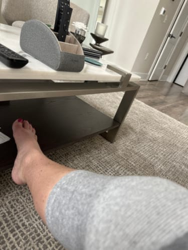 Customer photo review of Premium Bamboo Compression Knee Sleeve