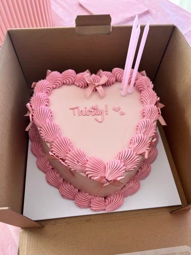 Customer photo review of clara