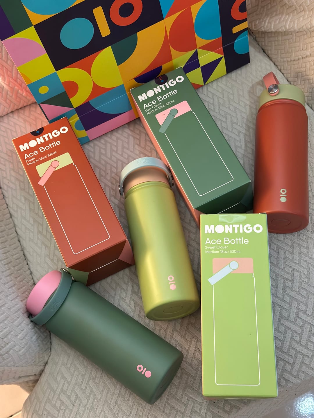 Customer photo review of Wildflower Field Ace Bottle Medium