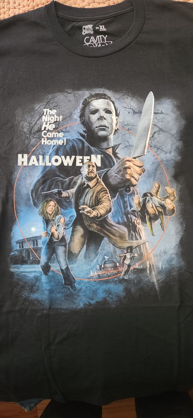 Customer photo review of HALLOWEEN: ONE GOOD SCARE - T-SHIRT