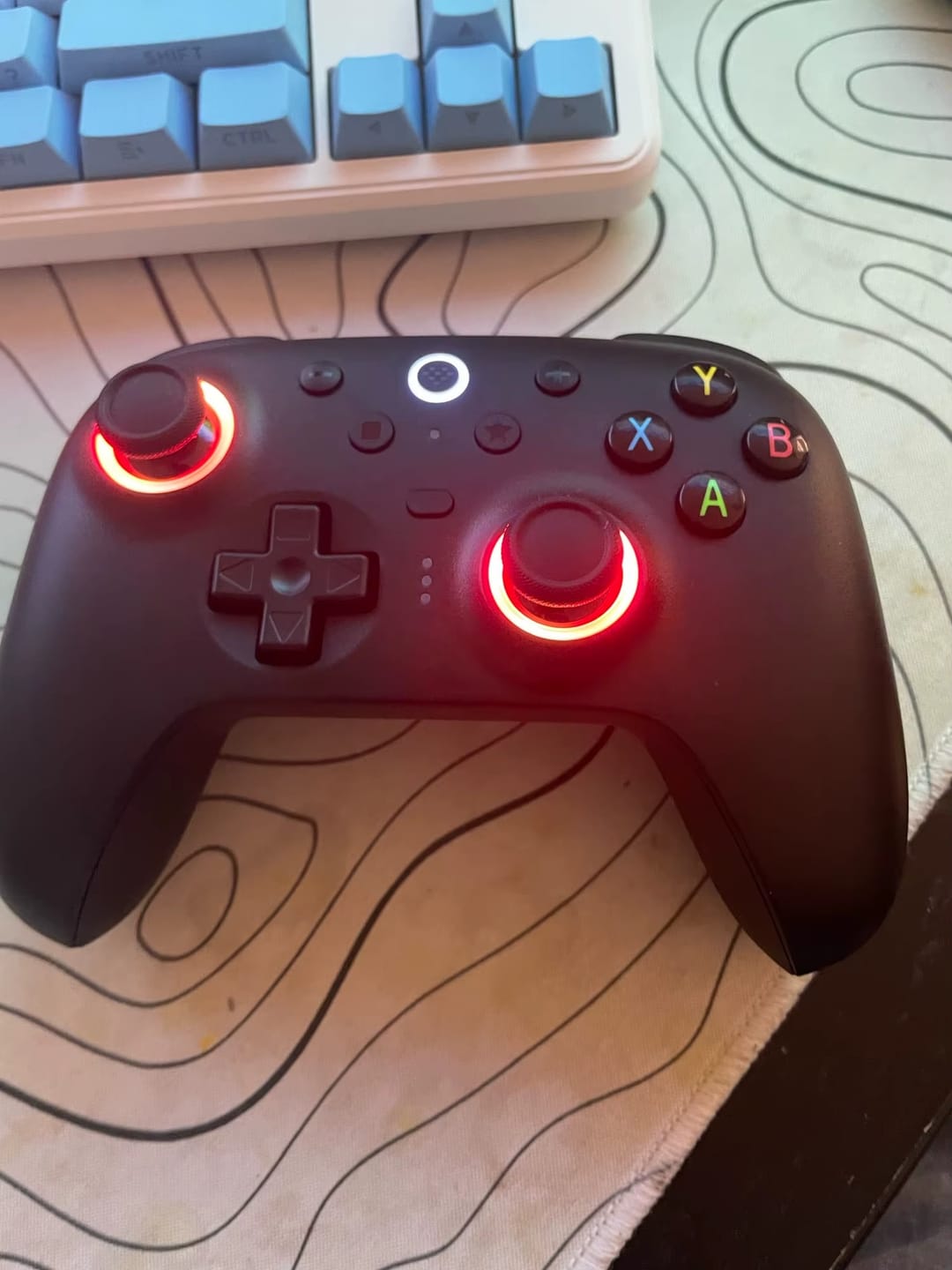 Customer photo review of Mando 8BITDO Ultimate 2 Bluetooth Compatible con PC Switch 1 y 2