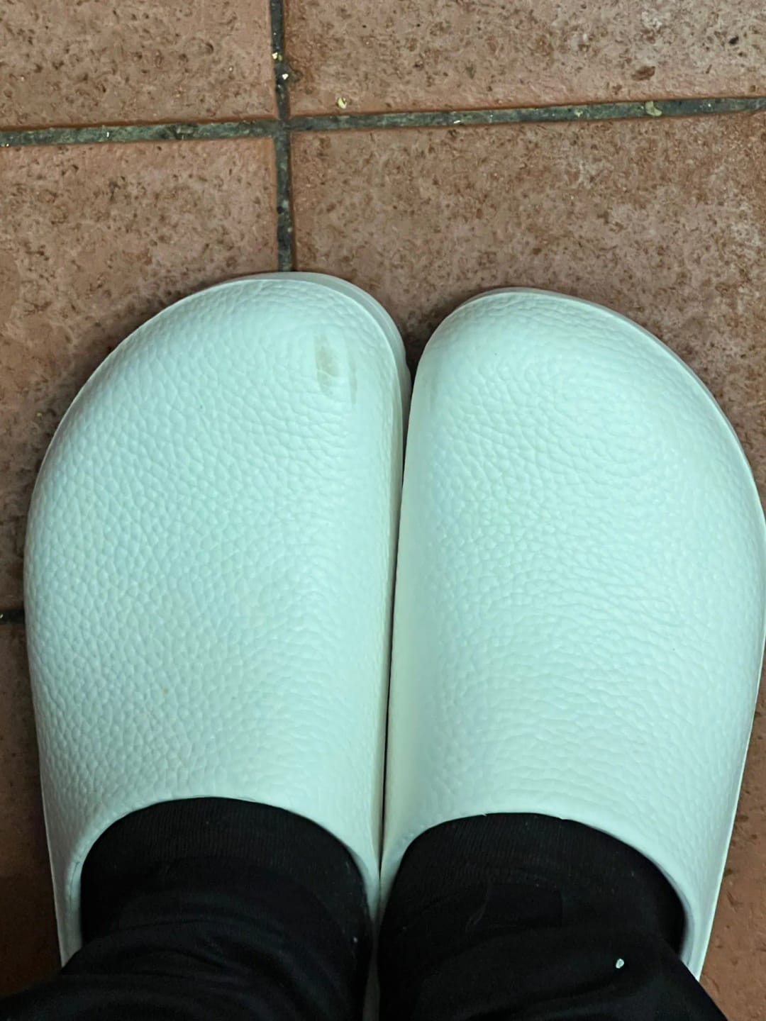 Customer photo review of Orion – Gesunde und rutschfeste Komfort-Clog-Pantoletten