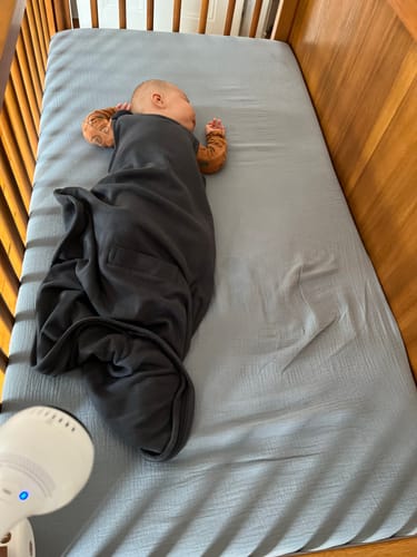 Customer photo review of 4 Season® Ultimate Baby Sleep Bag, Merino Wool & Organic Cotton, Indigo