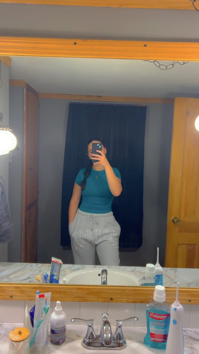 Customer photo review of W257 My eyes are up here Jogger