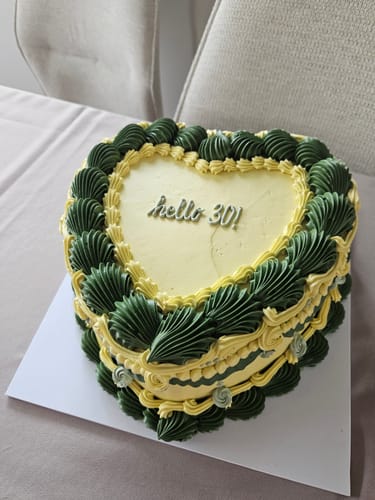 Customer photo review of scarlett