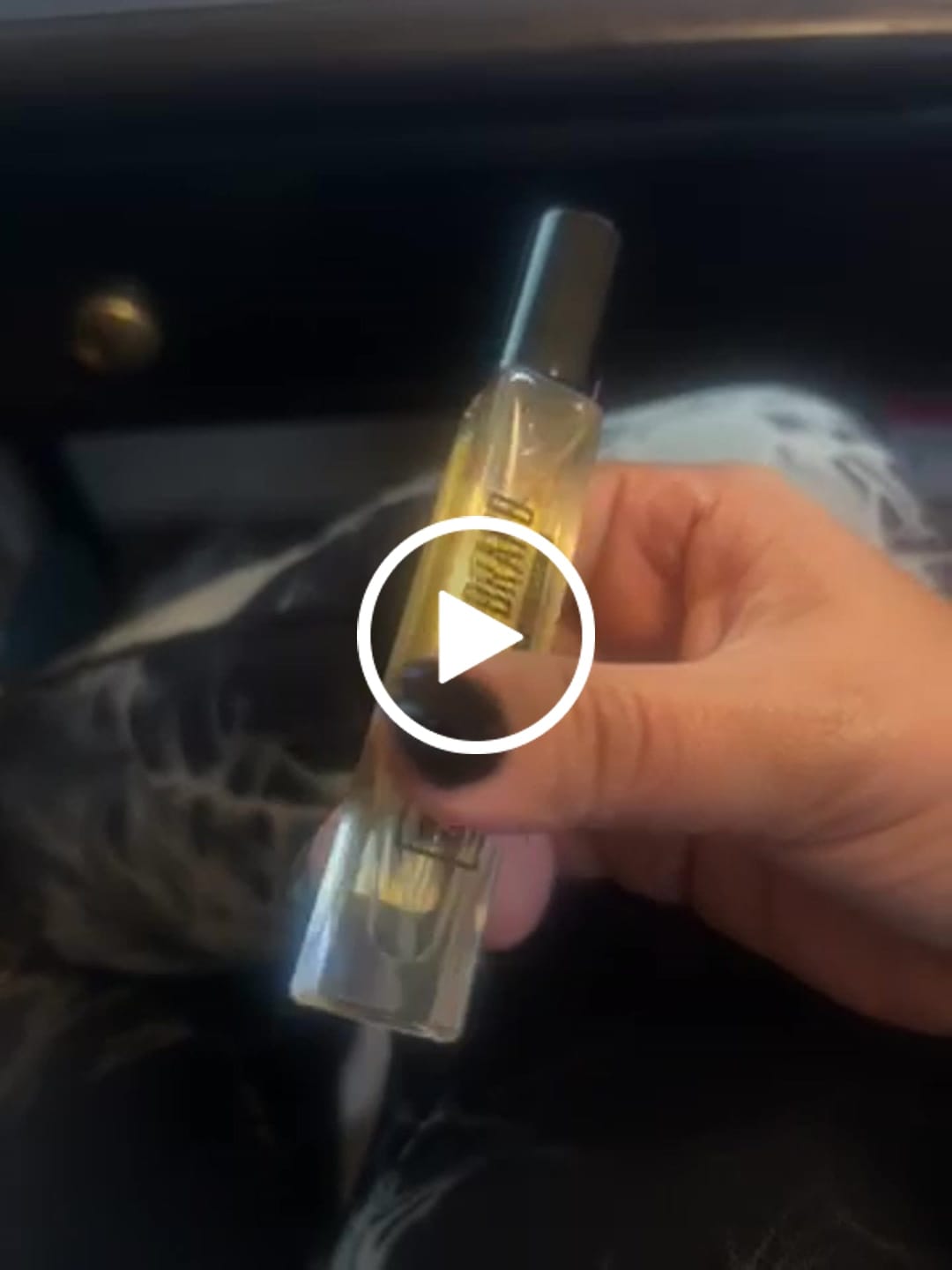 Customer video review of Puffletuft