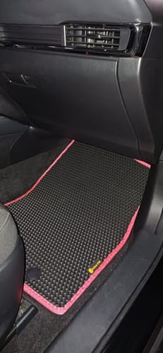 Customer photo review of Auto Fußmatten nach Maß - Komplettset